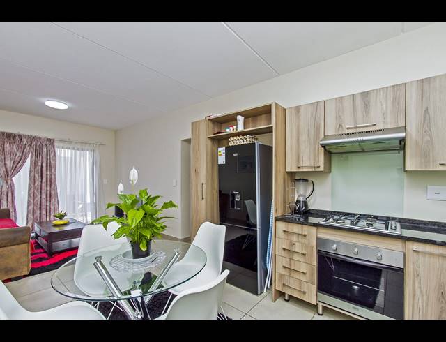 2 BEDROOM APARTMENT TO LET IN RIVONIA